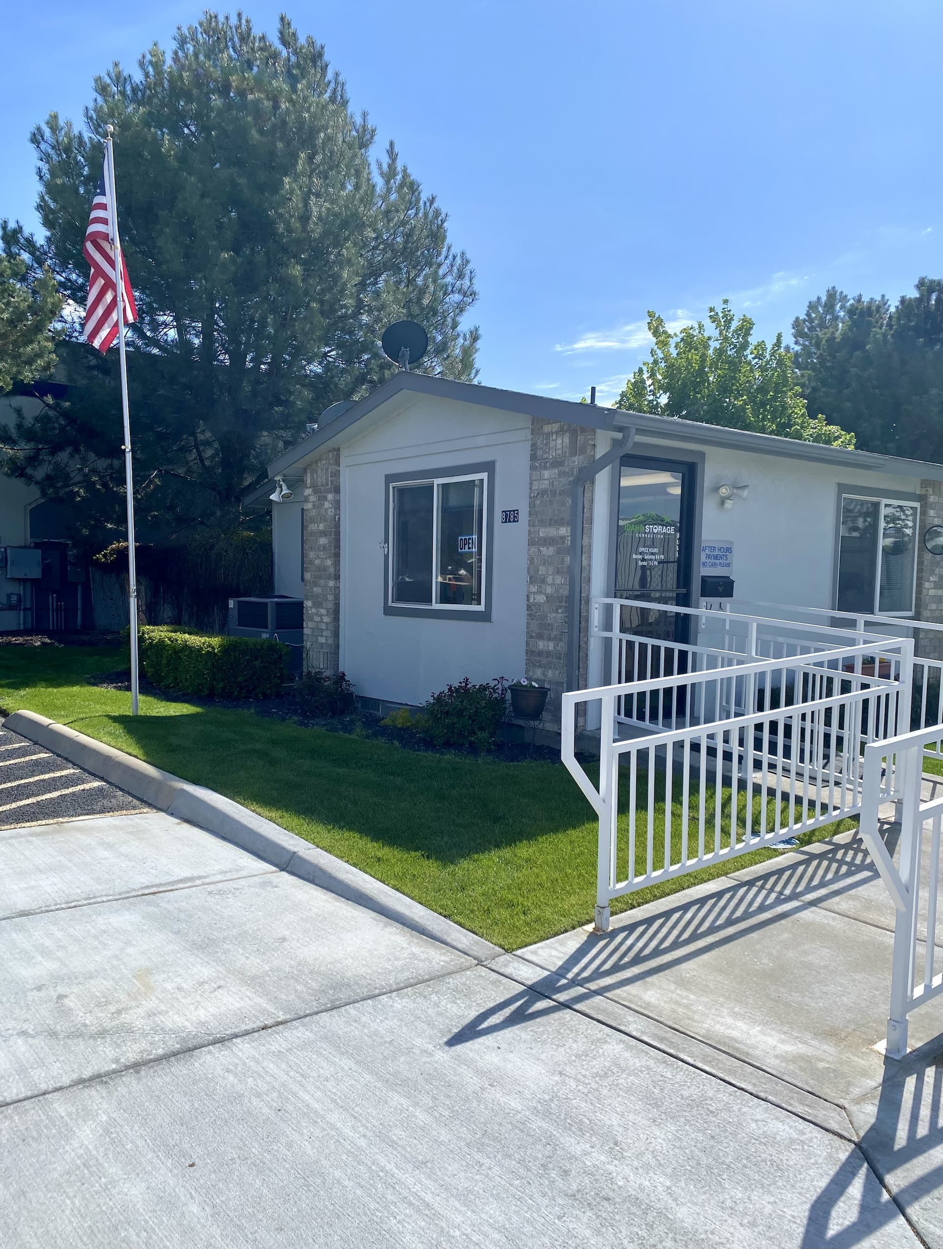Eagle storage Location Front Office | Idaho Storage Connection